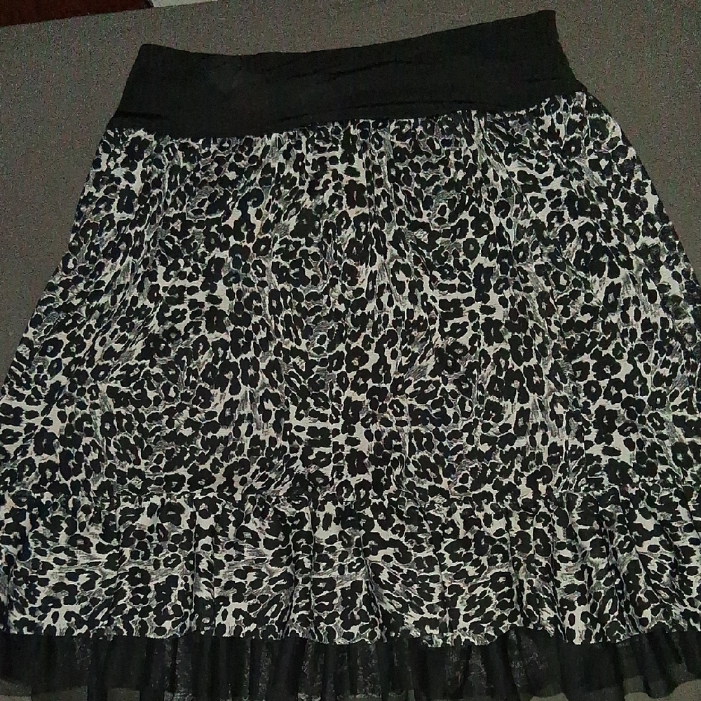 Black and White Leopard Print Skirt